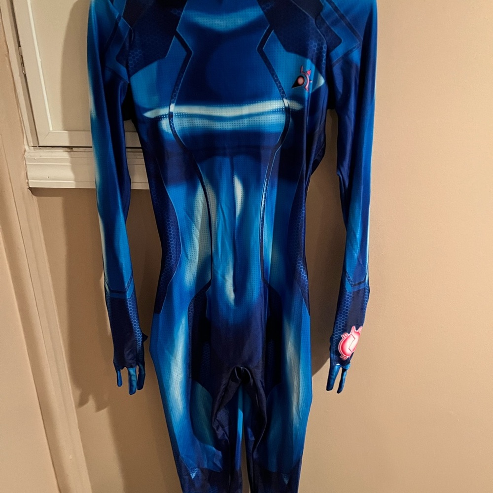 Zero suit Samus cosplay suit